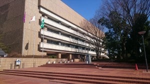 八王子市役所納税課に行きました。